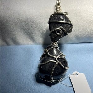 Elegant Black Stone Wire-Wrapped Pendant Necklace